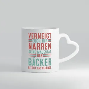 Verneigt euch: Bäcker | Bäckerei | Backen | Konditor v2 - Herzhenkel Tasse - Kaffeetasse / Geschenk / Familie