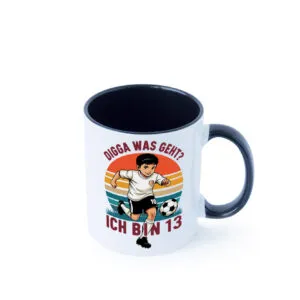 13 Geburtstag | 13 Jahre | Digga was geht ab | Fußball Farbige Tasse - Kaffeetasse / Geschenk / Familie